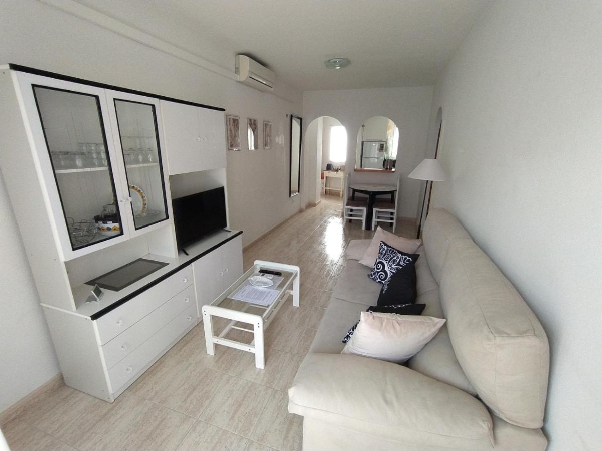 Mila Sloneczny Apartament W Torrevieja Centrum Exterior foto
