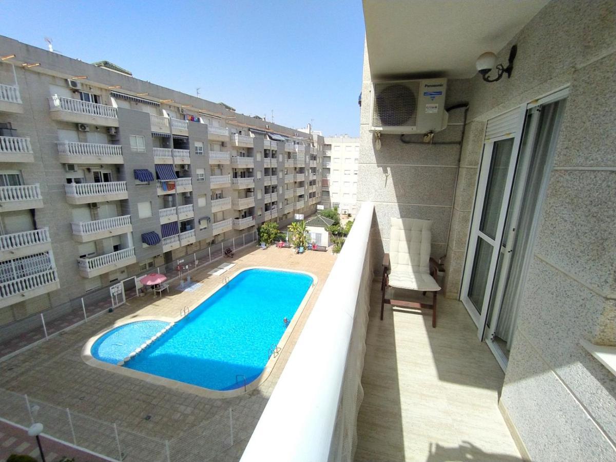 Mila Sloneczny Apartament W Torrevieja Centrum Exterior foto